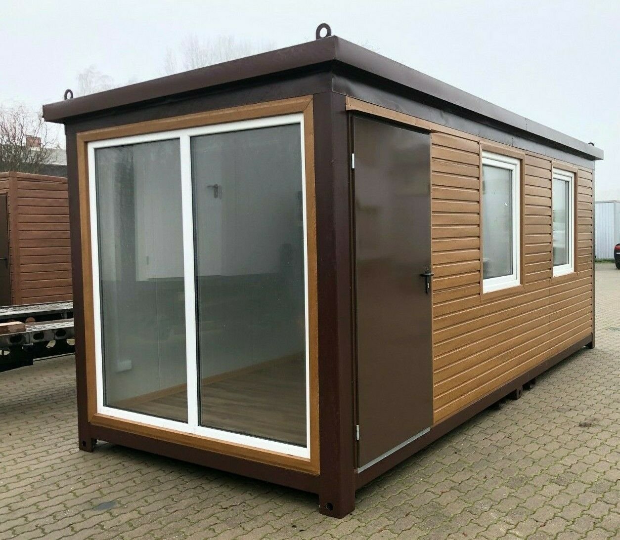 519608519-1.jpg Wohncontainer-Gartenlaube 6×2,40 Meter in Holzausführung – Bild 2